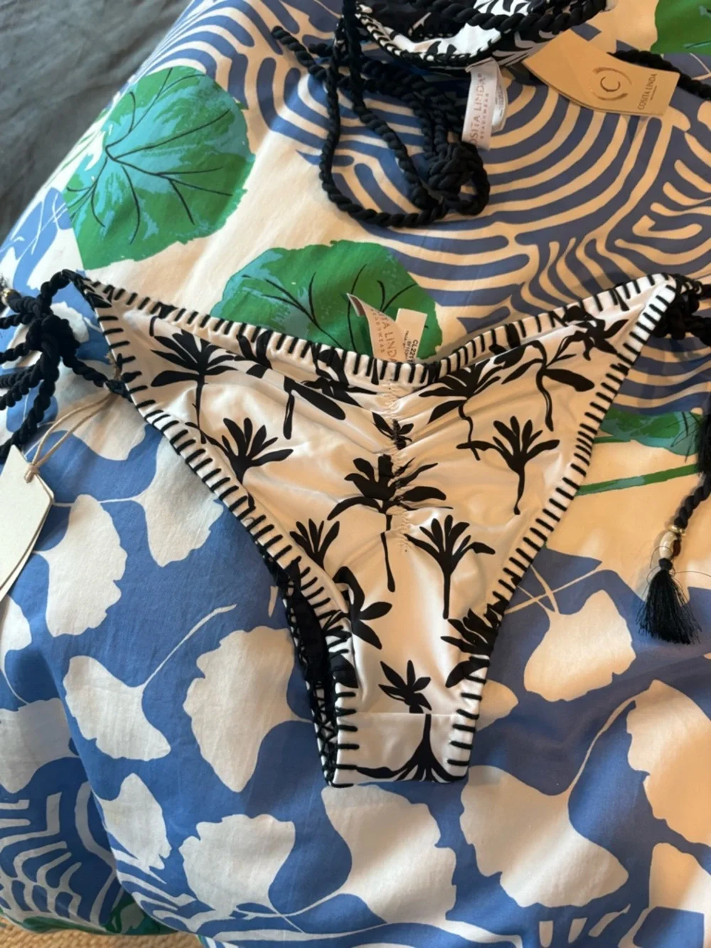 NWT Cosita Linda luxury Black & White Palm-Print Triangle Bikini Set, medium - Picture 8 of 11